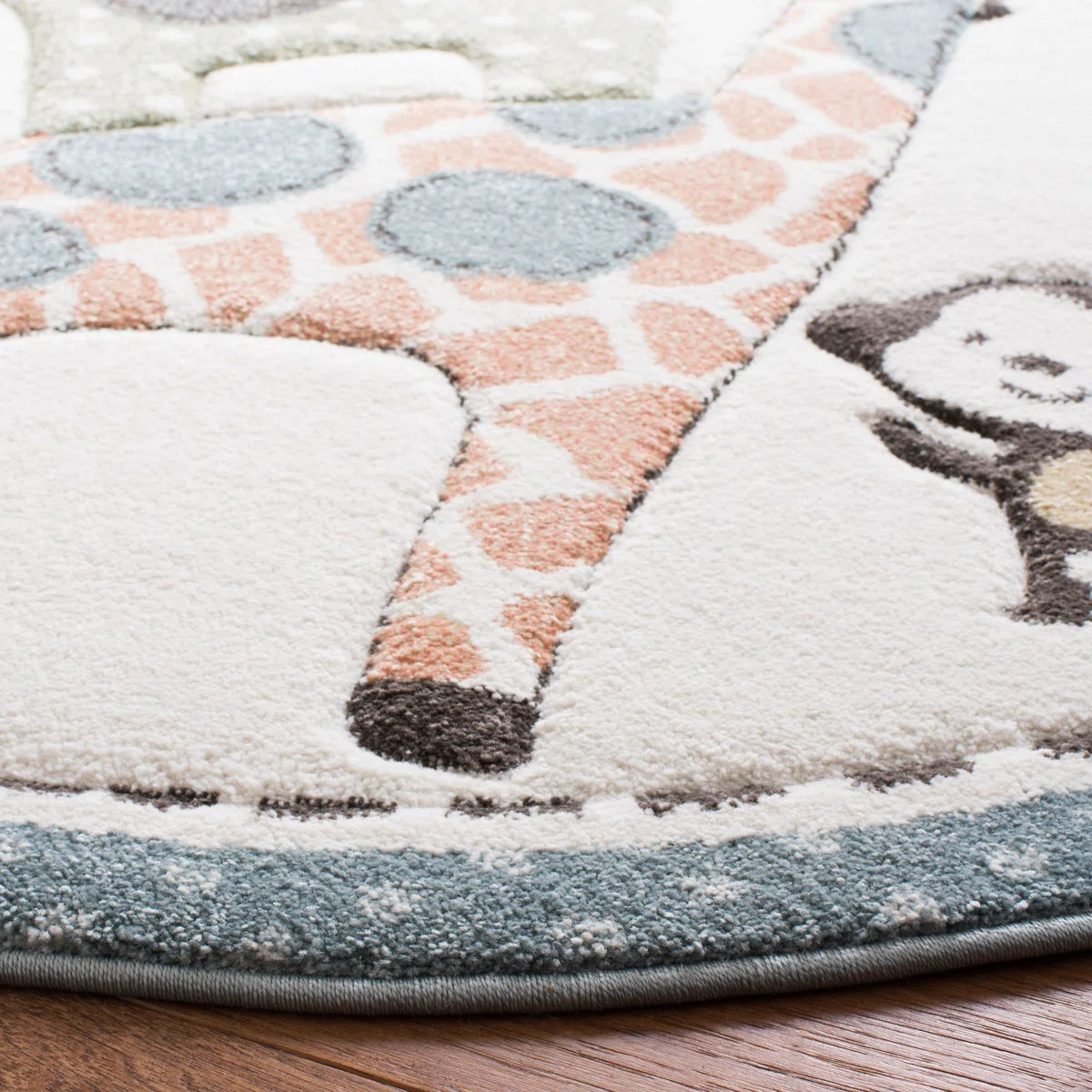 Glantz Polypropylene Plastic Rug thumbnail 3